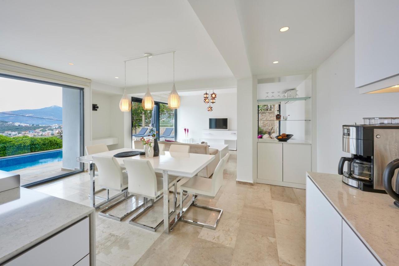 Luxus Villa Skyla Mit 5 Schlafzimmern & Meer-Blick Kaş Exterior foto